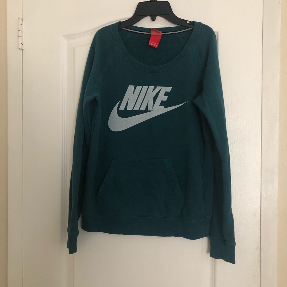 Nike sweatshirt